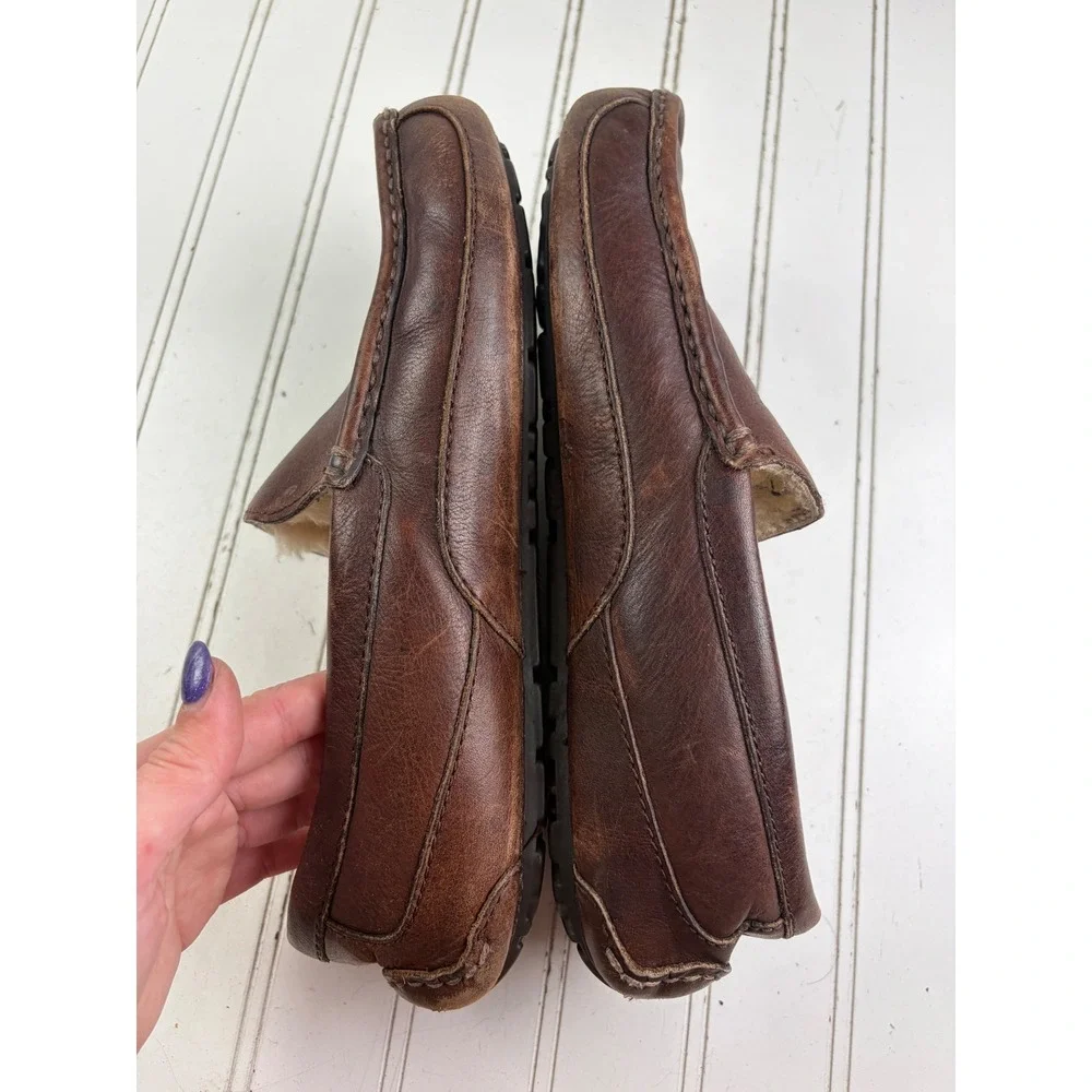 UGG Ascot Brown Leather Loafers Slippers Men's Size 9